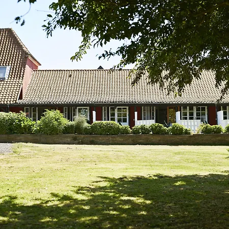 Rosengaarden Hostel *